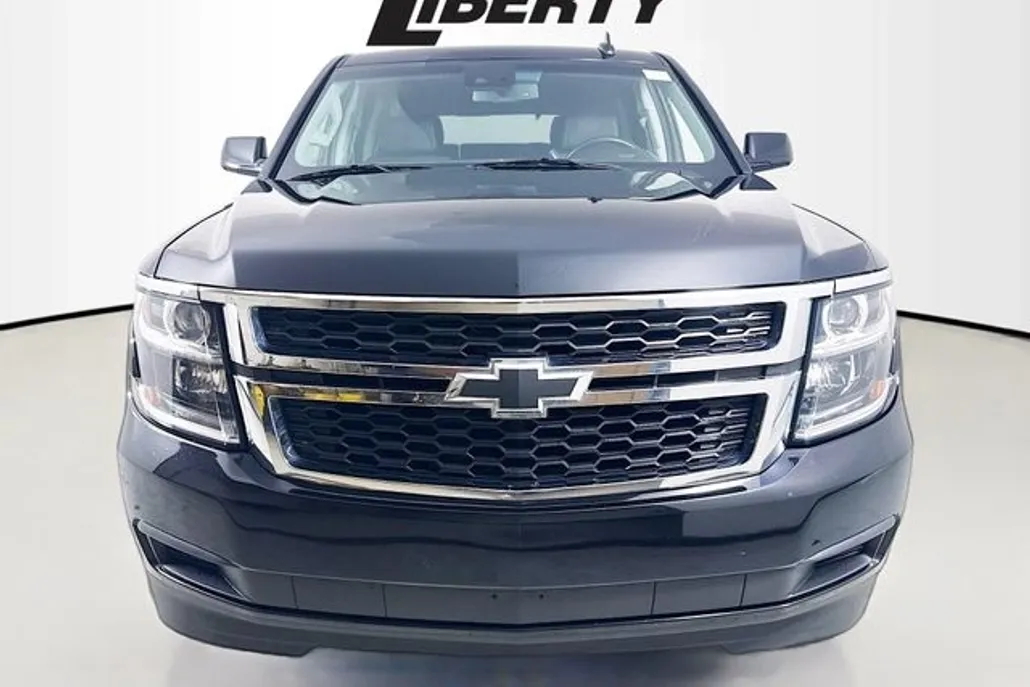 2019 Chevrolet Tahoe LT photo 1