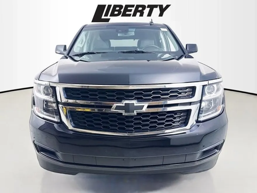 2019 Chevrolet Tahoe LT photo 1