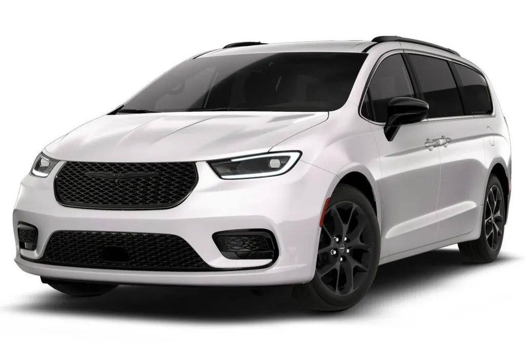 2026 Chrysler Pacifica photo 1