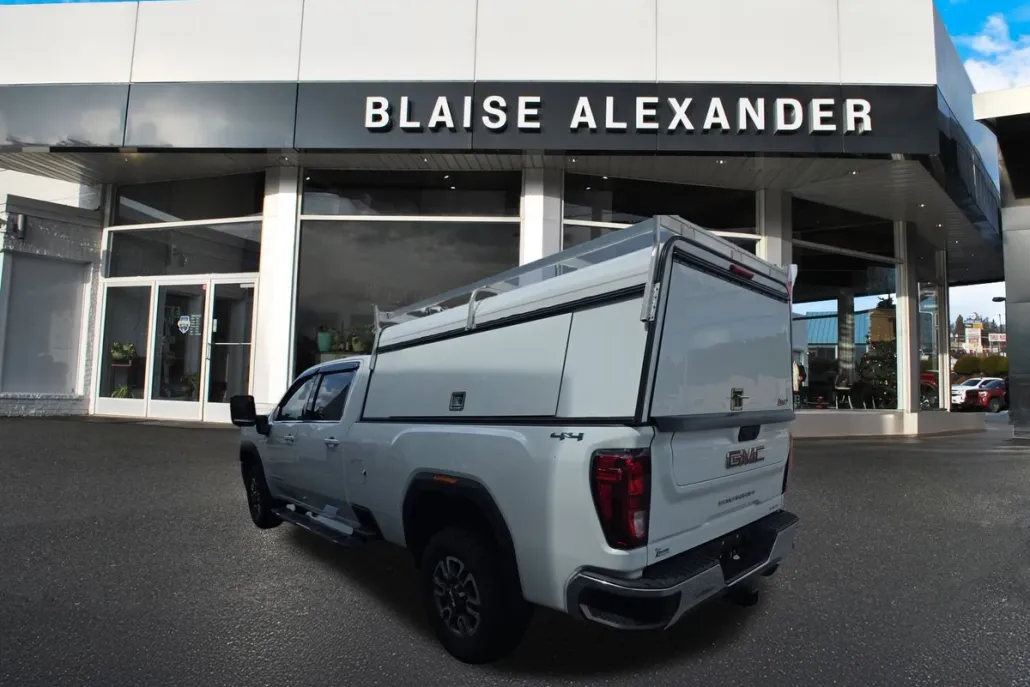 2022 Gmc Sierra 3500 HD SLE photo 1