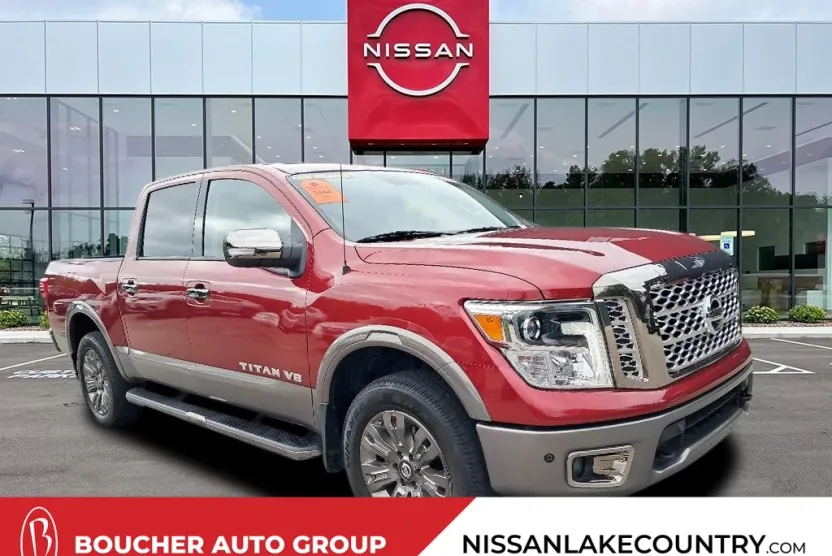 2019 Nissan Titan Platinum Reserve photo 1