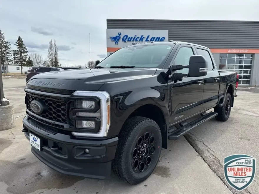 2025 Ford F-350 photo 1