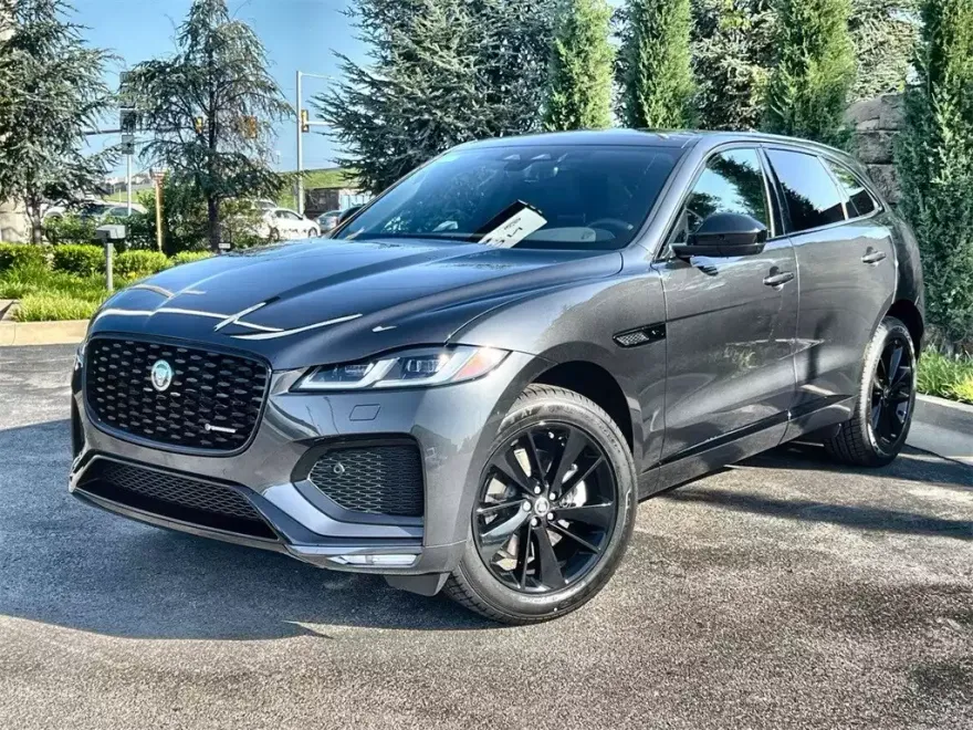 2025 Jaguar F-PACE P250 R-Dynamic S photo 1