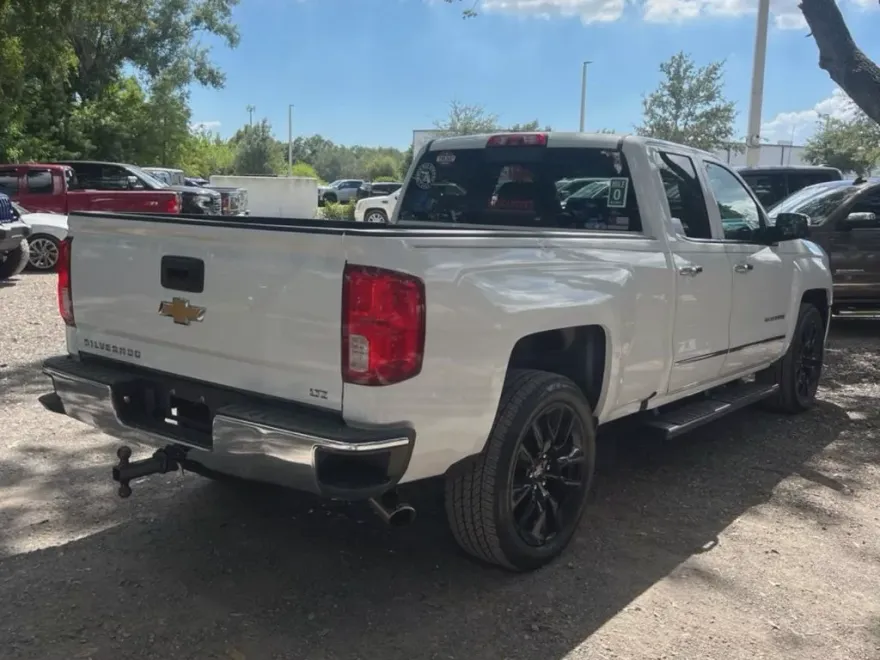 2018 Chevrolet Silverado 1500 LTZ photo 1