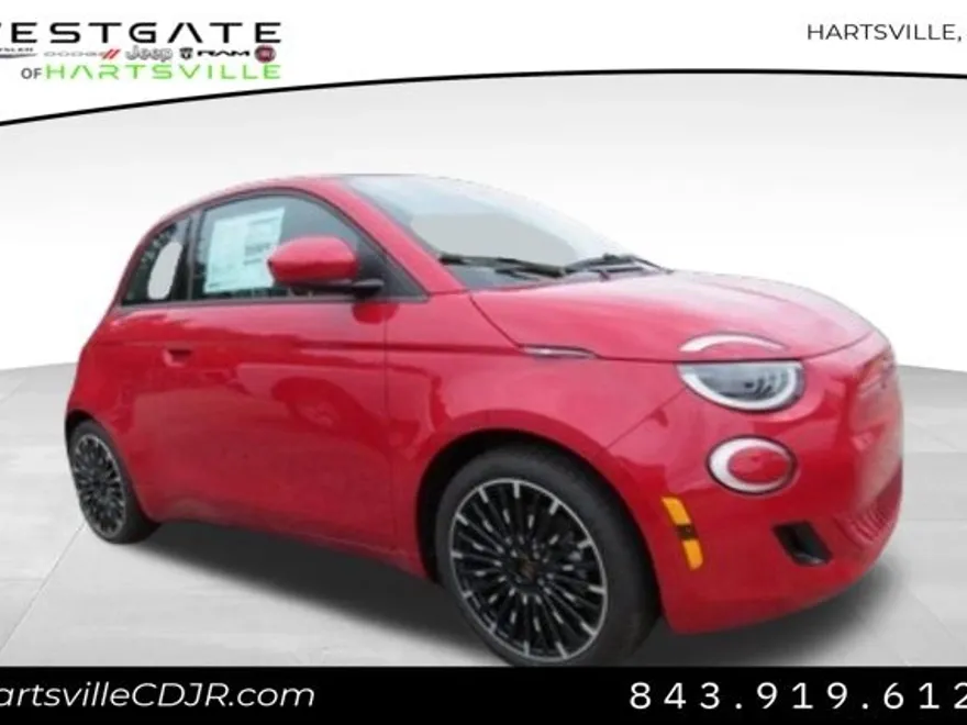 2024 Fiat 500e Red photo 1