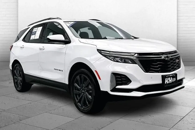 2023 Chevrolet Equinox RS photo 1