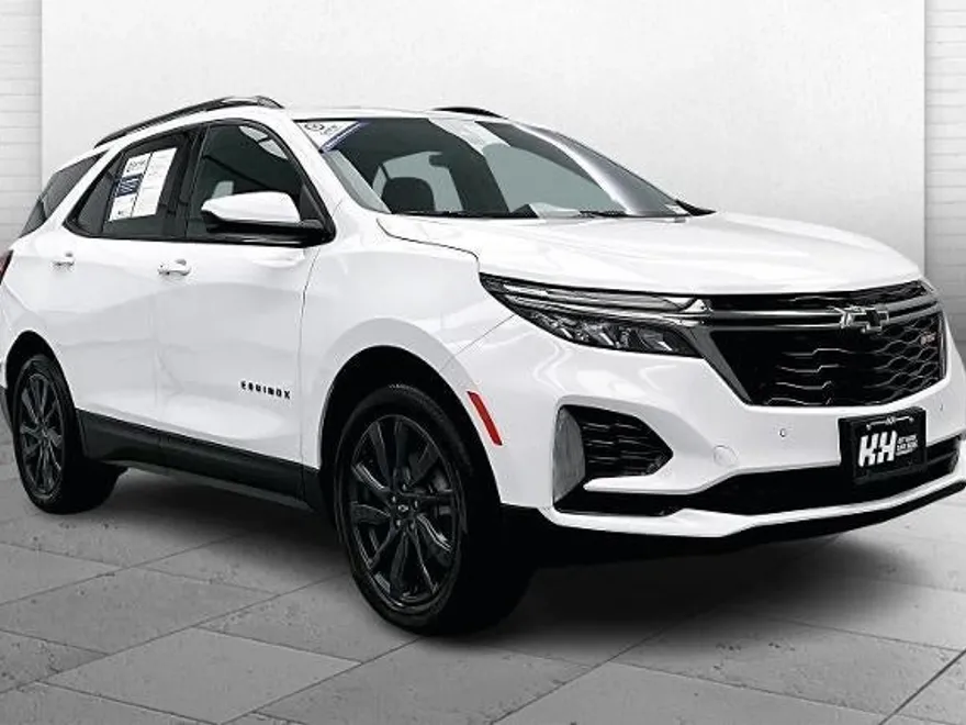 2023 Chevrolet Equinox RS photo 1