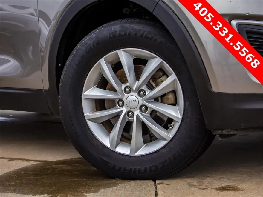 2017 Kia Sorento L photo 1