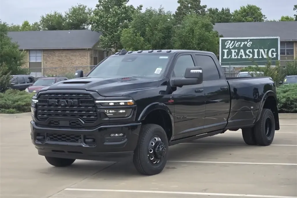 2025 Ram 3500 Limited photo 1