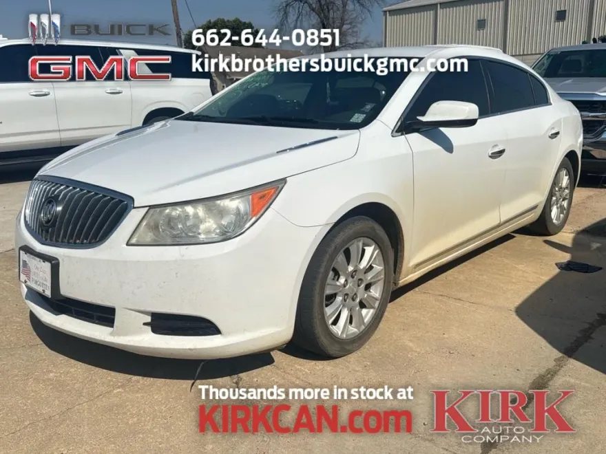 2013 Buick LaCrosse Base photo 1