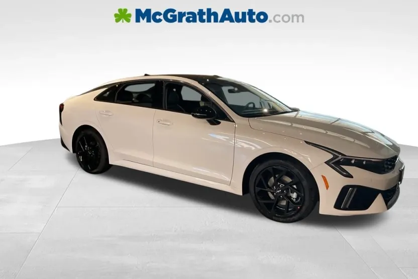 2026 Kia K5 GT-Line photo 1