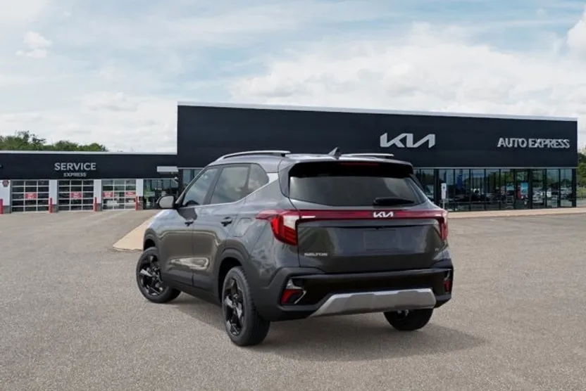 2026 Kia Seltos EX photo 1