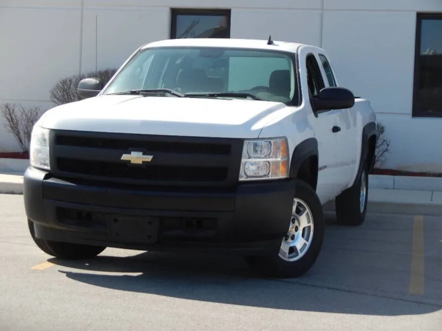 2007 Chevrolet Silverado 1500 LS photo 1