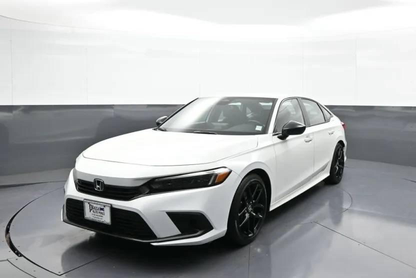 2023 Honda Civic Sport photo 1