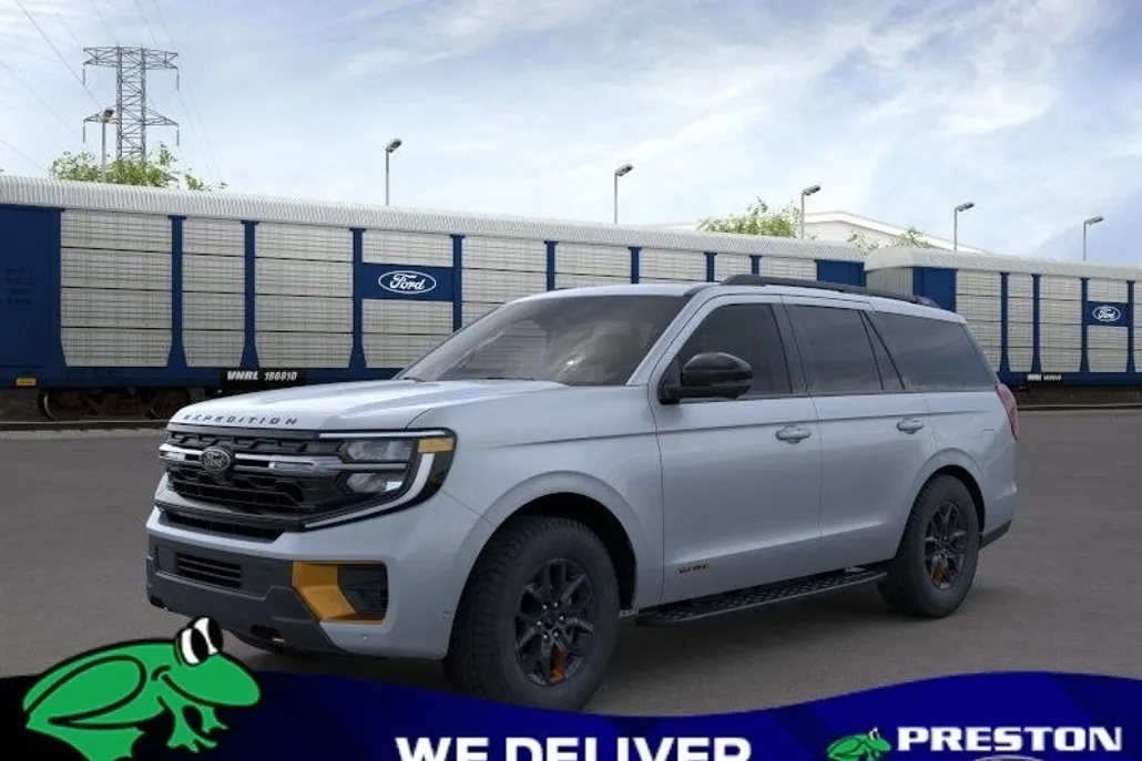 2025 Ford Expedition photo 1