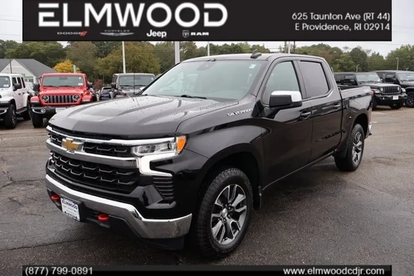 2023 Chevrolet Silverado 1500 LT photo 1