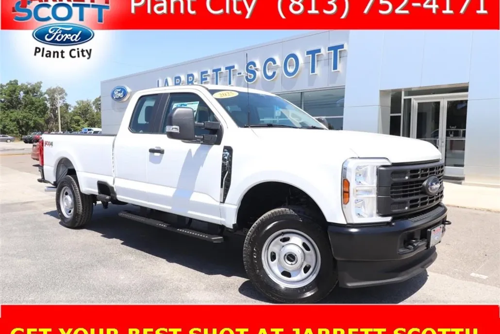 2025 Ford F-350 XL photo 1