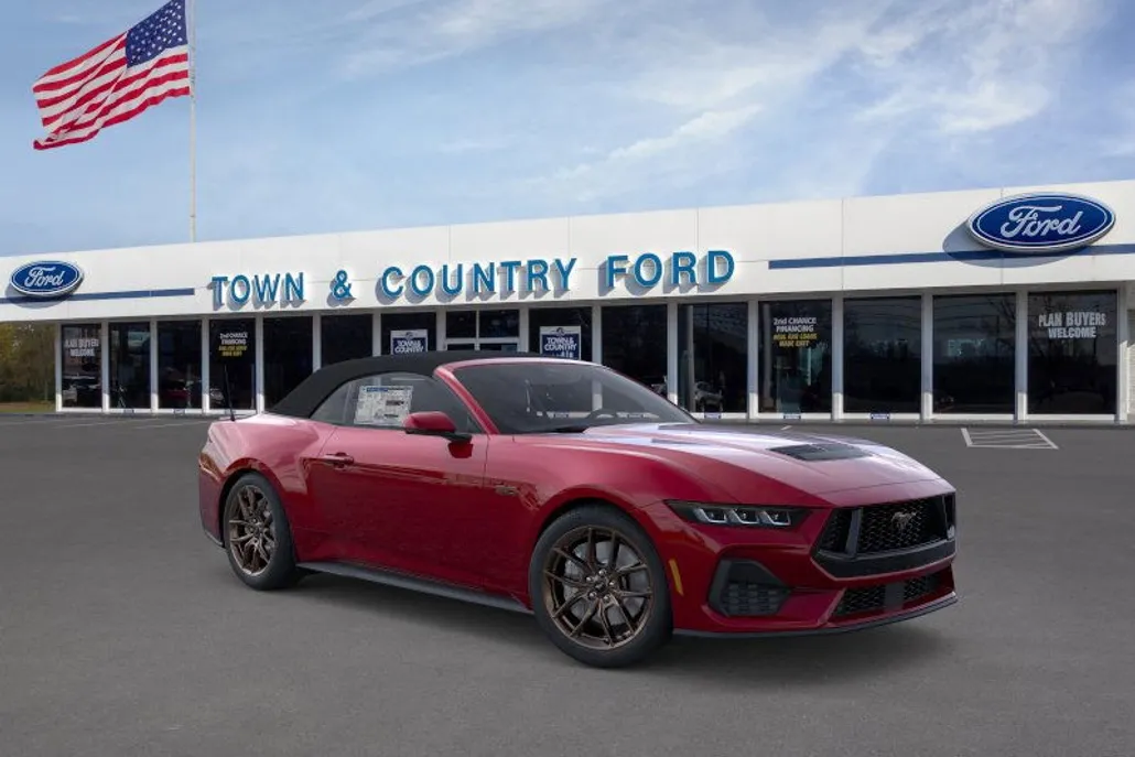 2025 Ford Mustang GT Premium photo 1