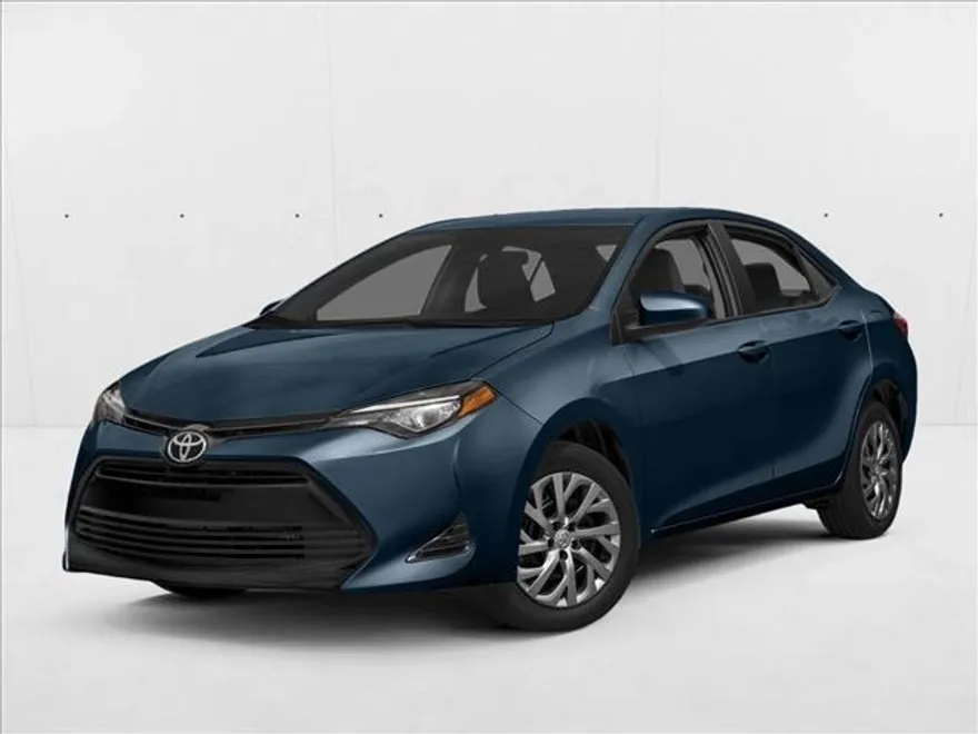 2017 Toyota Corolla L photo 1