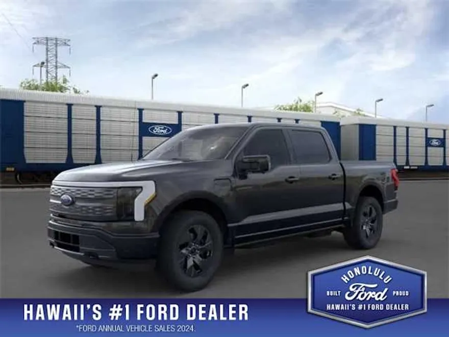 2023 Ford F-150 Lightning Lariat photo 1