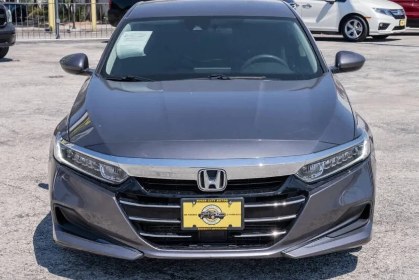 2021 Honda Accord LX photo 1