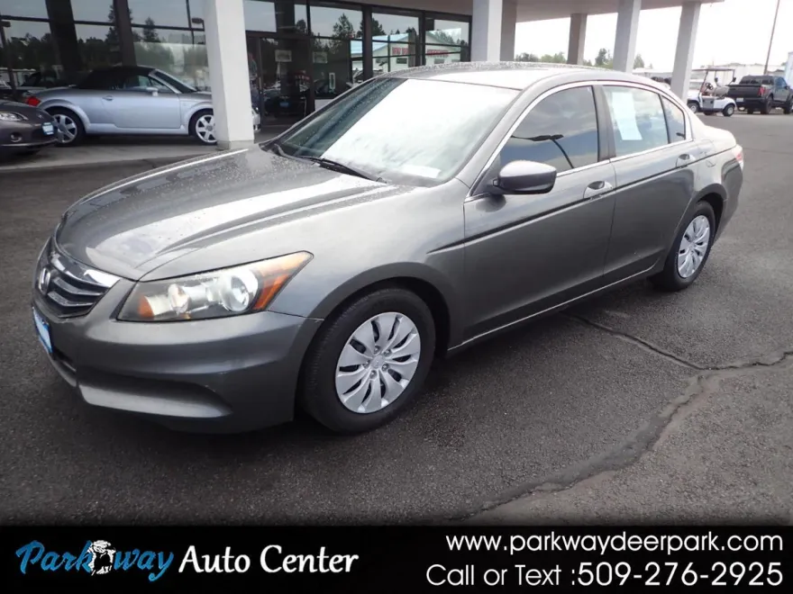 2011 Honda Accord LX photo 1