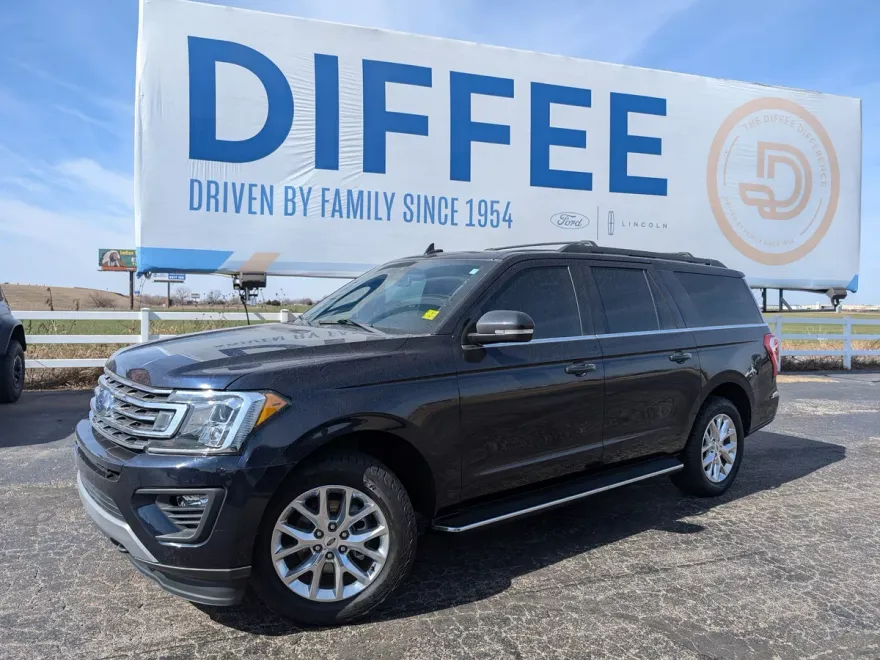 2021 Ford Expedition MAX XLT photo 1