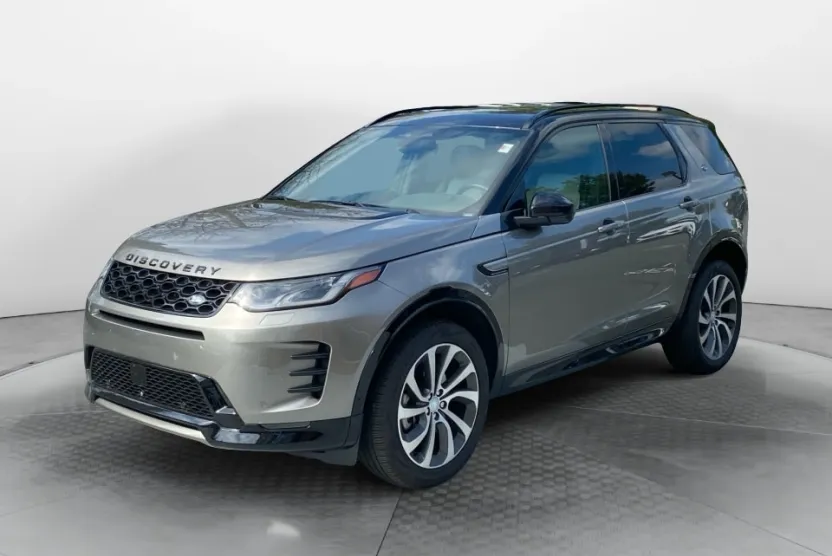 2024 Land Rover Discovery Sport Dynamic SE photo 1