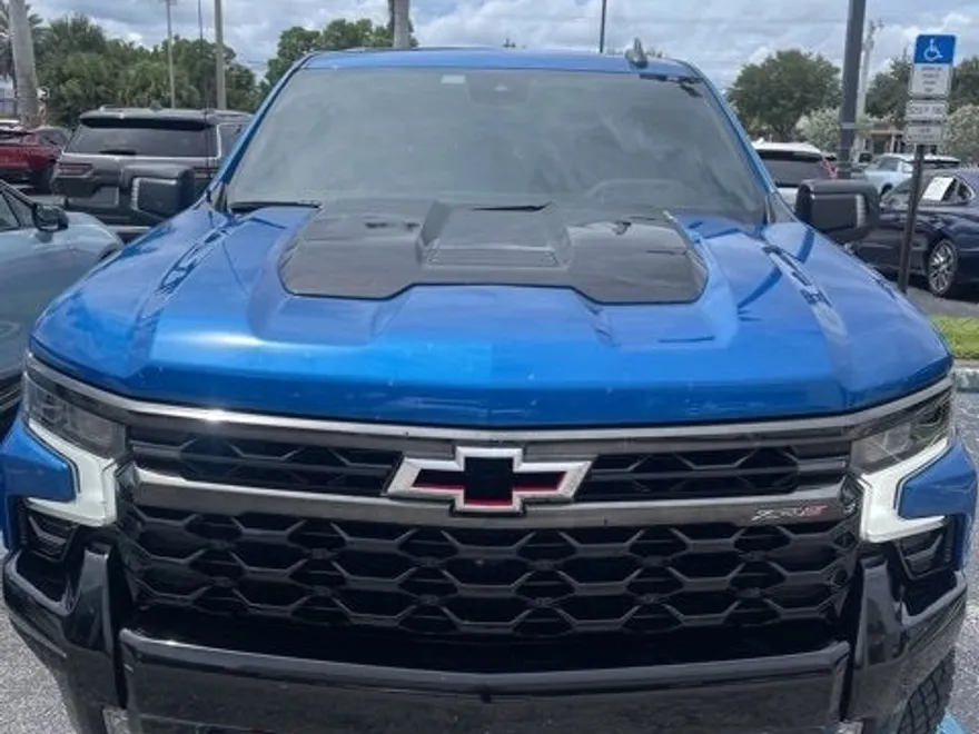 2022 Chevrolet Silverado 1500 ZR2 photo 1