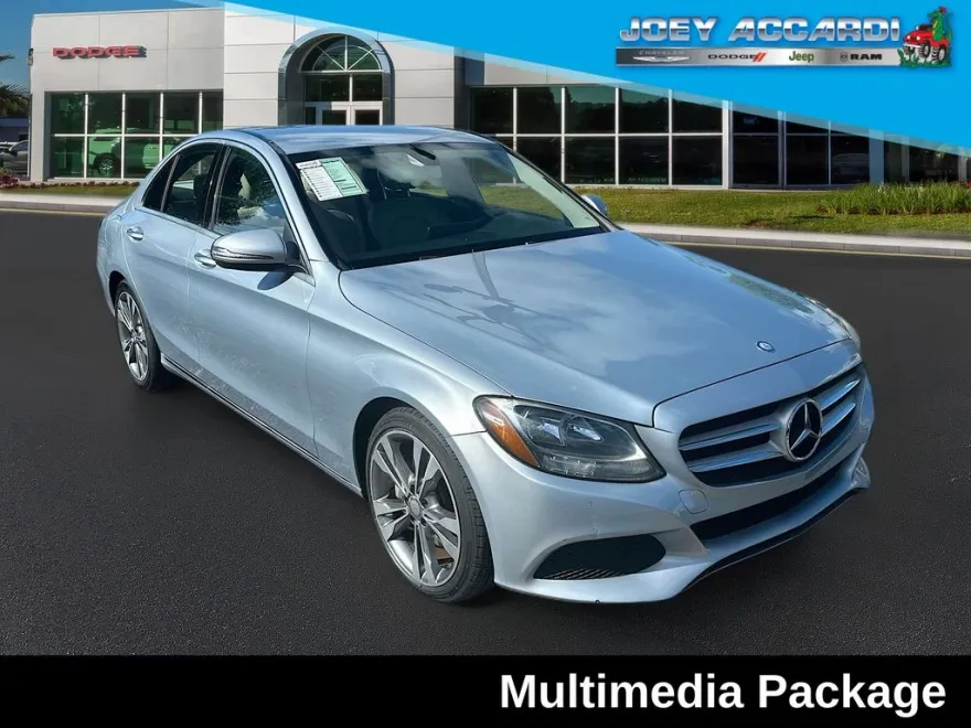 2016 Mercedes Benz C 300 photo 1