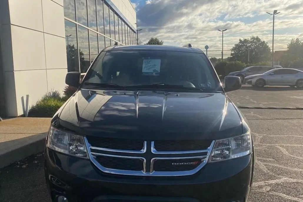 2012 Dodge Journey Crew photo 1
