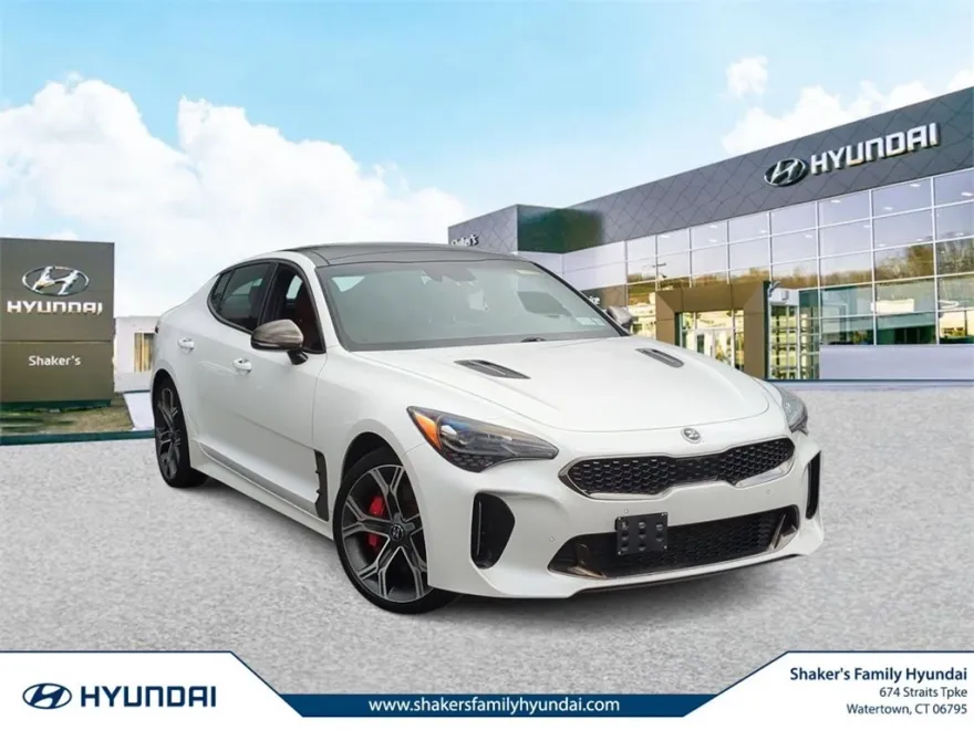 2021 Kia Stinger GT1 photo 1