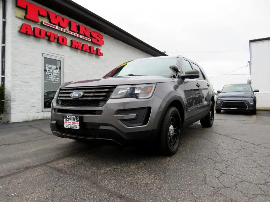 2018 Ford Explorer photo 1