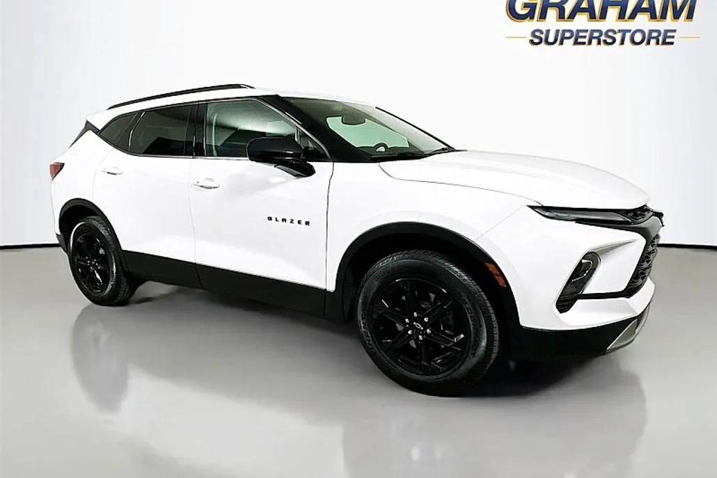 2023 Chevrolet Blazer 2LT photo 1