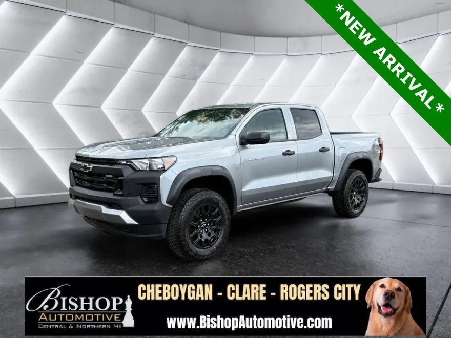 2024 Chevrolet Colorado Trail Boss photo 1
