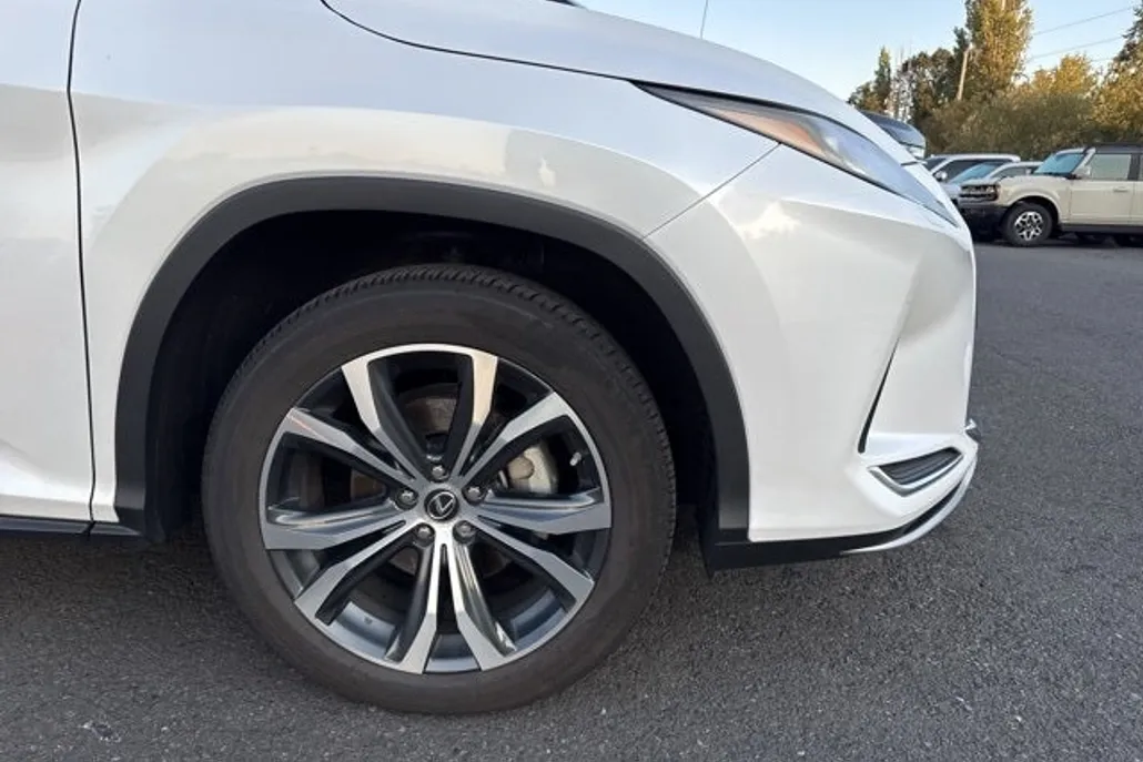 2022 Lexus RX 450h photo 1
