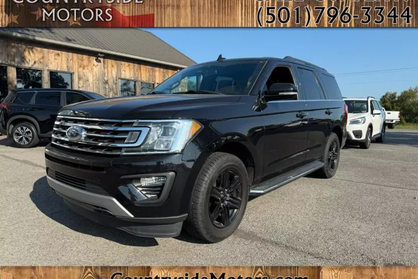 2020 Ford Expedition XLT photo 1