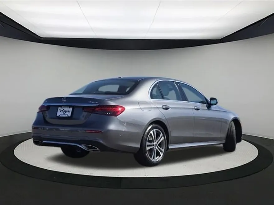 2023 Mercedes Benz E 350 4MATIC photo 1