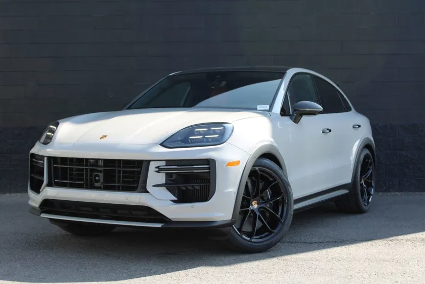 2026 Porsche Cayenne Turbo GT photo 1