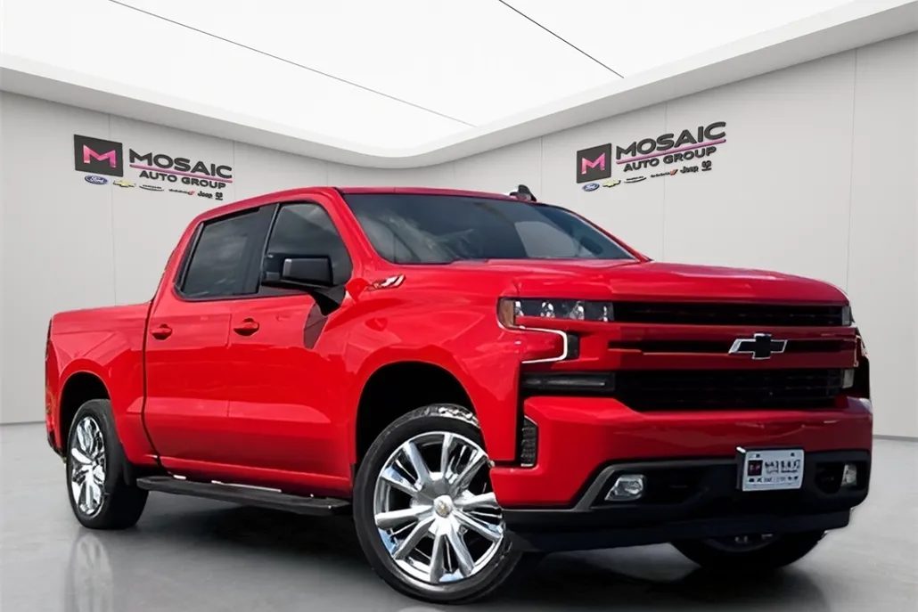 2021 Chevrolet Silverado 1500 RST photo 1
