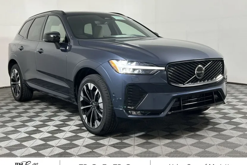 2026 Volvo XC60 B5 Plus photo 1