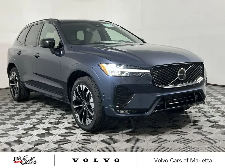 2026 Volvo XC60 B5 Plus photo 1