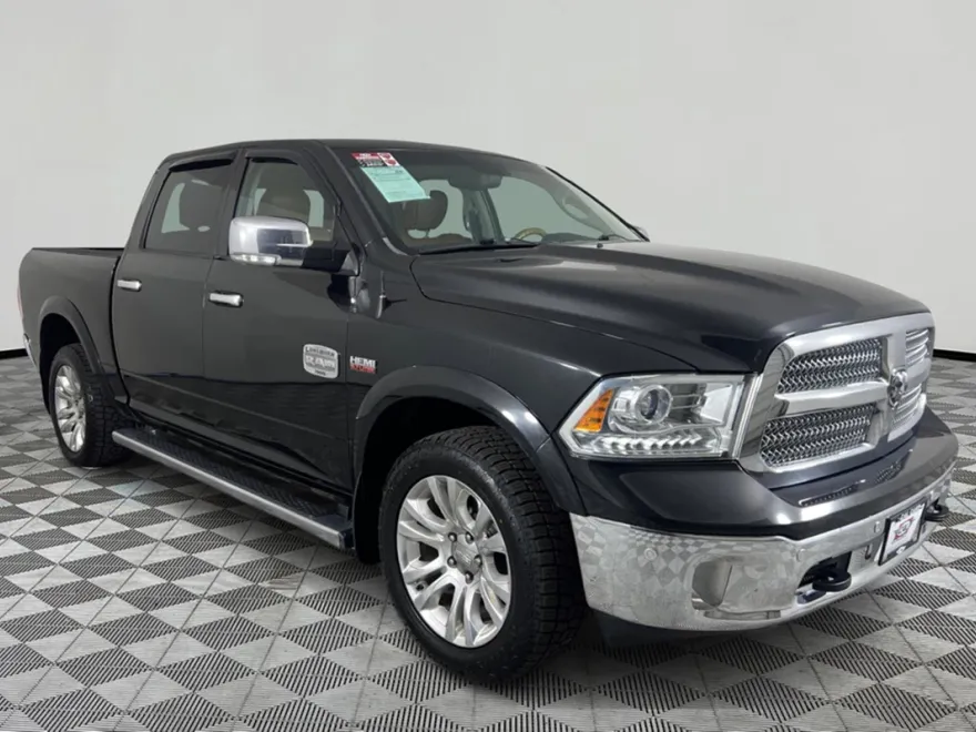 2017 Ram 1500 Longhorn photo 1