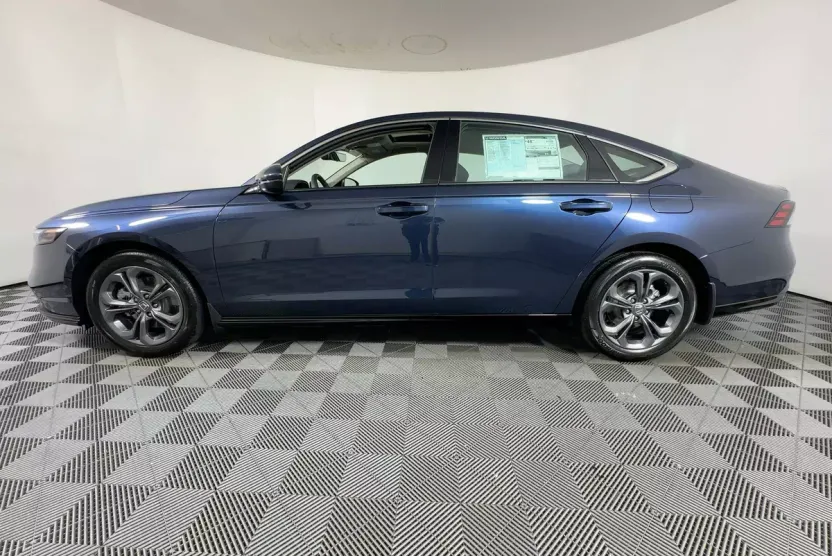 2025 Honda Accord Hybrid EX-L photo 1