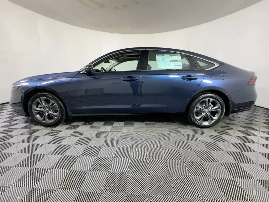 2025 Honda Accord Hybrid EX-L photo 1
