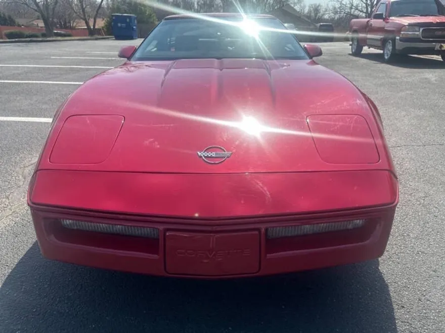 1985 Chevrolet Corvette Base photo 1