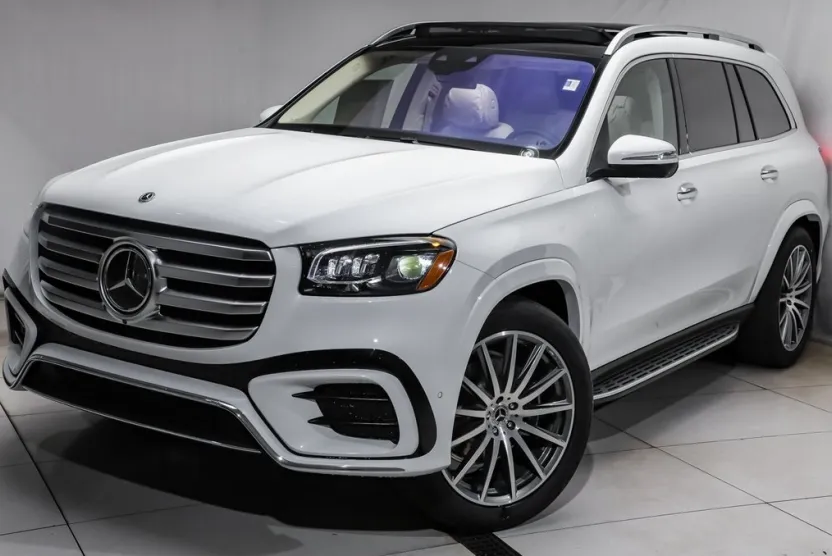 2026 Mercedes Benz GLS 580 4MATIC photo 1