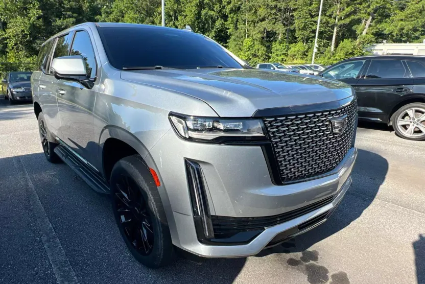 2023 Cadillac Escalade Luxury photo 1