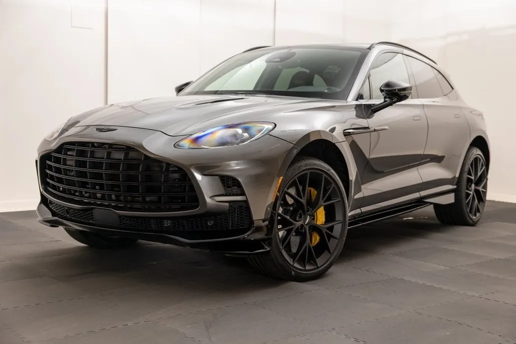 2025 Aston Martin DBX AM8 DBX707 photo 1