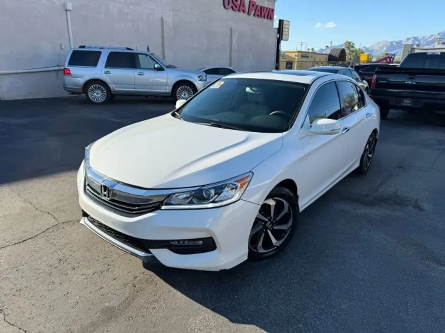 2016 Honda Accord EX photo 1